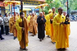 Gặp nhau giữa núi Ấn - sông Trà